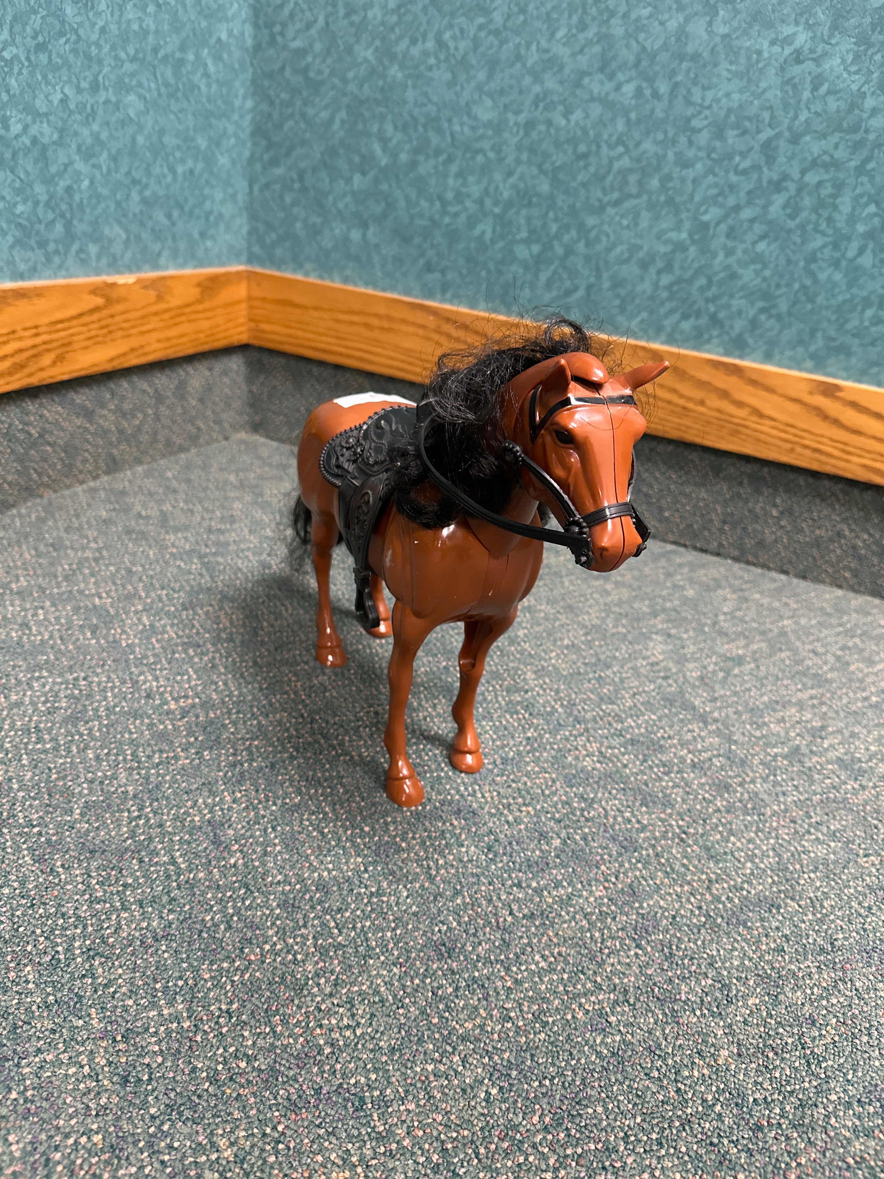 Horse toy